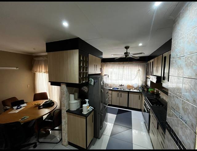 3 BEDROOM HOUSE FOR SALE IN MODDER EAST
